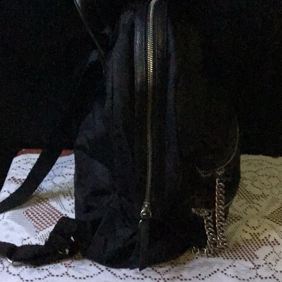 Backpack - Picture 2 of 4